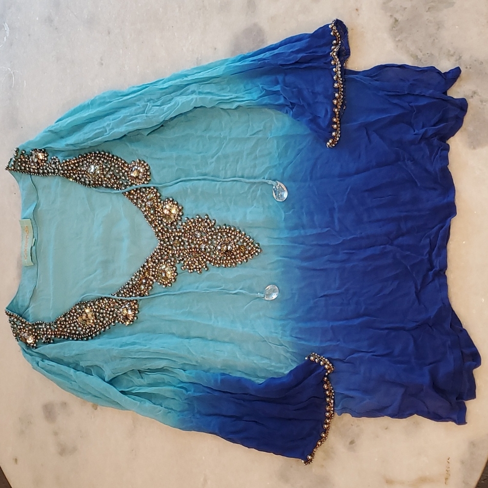 Kareenas swim cover up